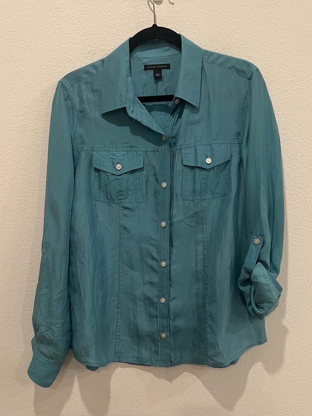 Banana Republic Blue Green Silk Button Down Large